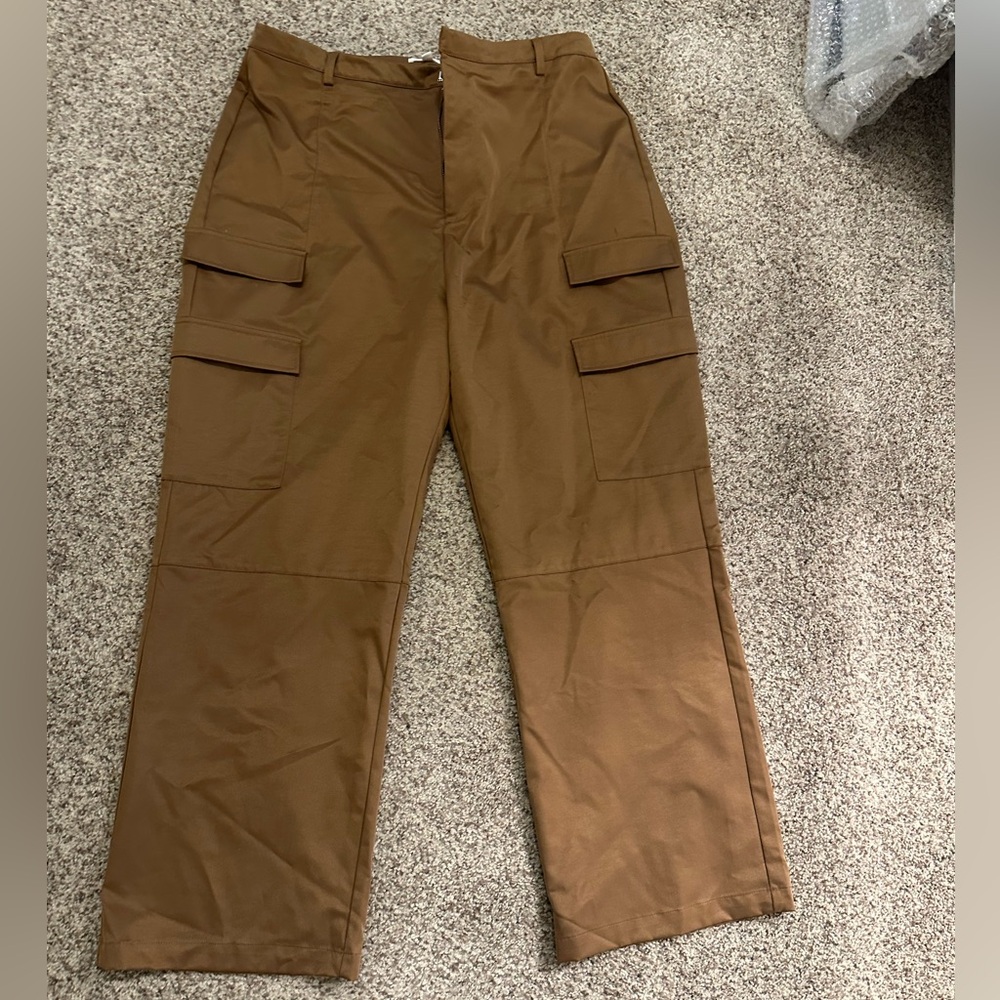 BP Brown Cargo Pants Relaxed Fit. Size XL